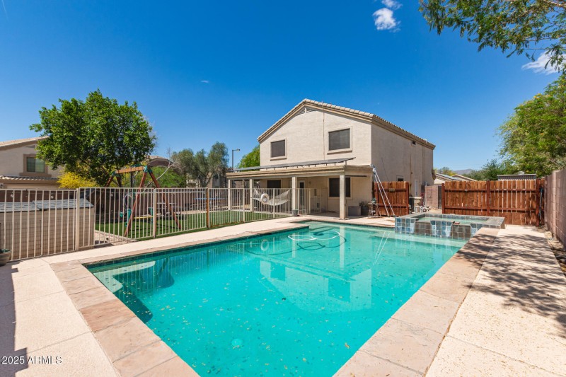 Diving Pool