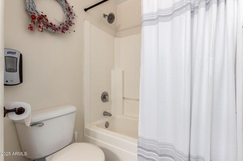 Full Upstairs Bath