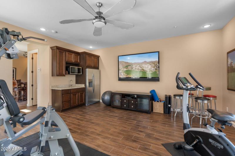 37-web-or-mls-2304-n-steele-cir