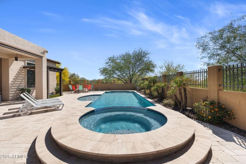 64-web-or-mls-2304-n-steele-cir