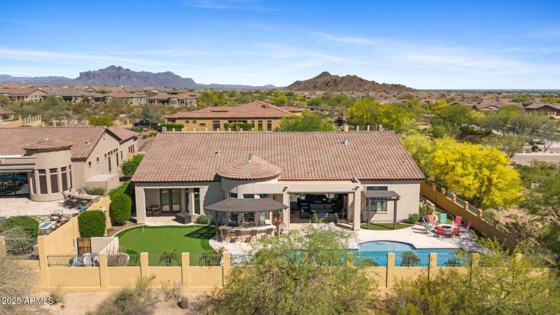 74-web-or-mls-2304-n-steele-cir