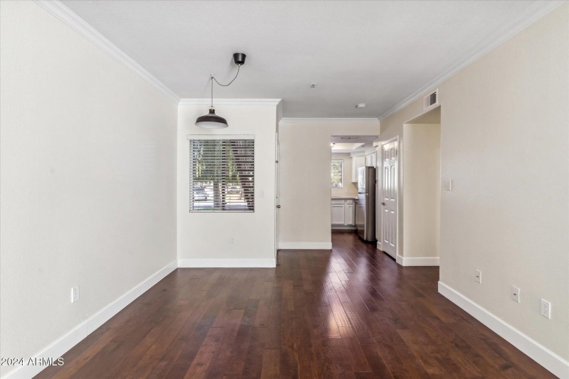 16-Dining & Living Room