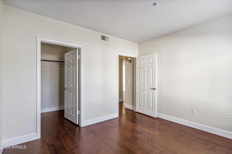 29-Bedroom