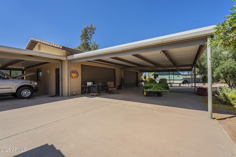 Carport