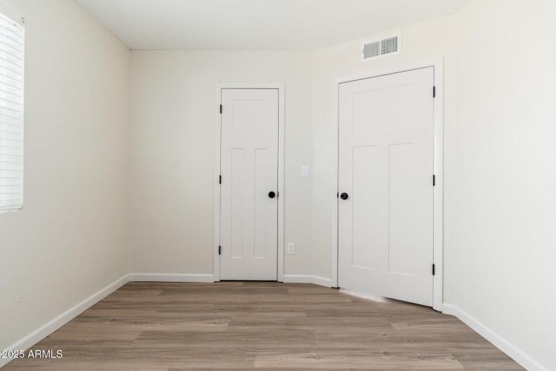 20818 N 21st Dr - 19