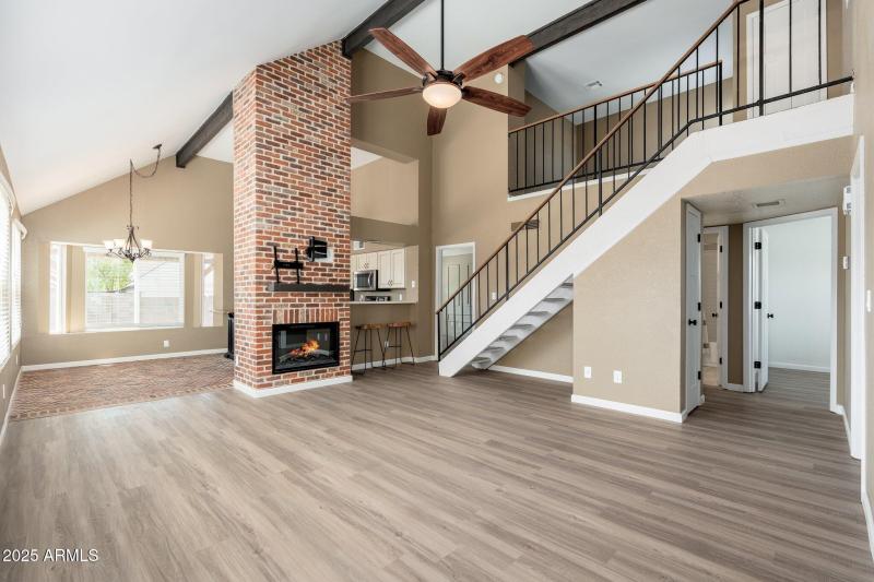 20818 N 21st Dr - 03