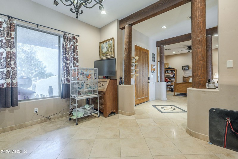 11-web-or-mls-195th-11