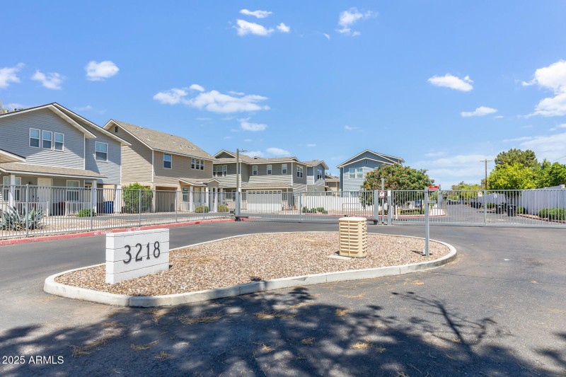 3218 W Glendale Unit 8-30