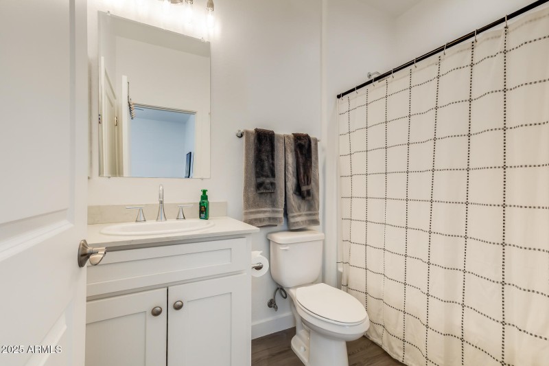 3218 W Glendale Unit 8-22
