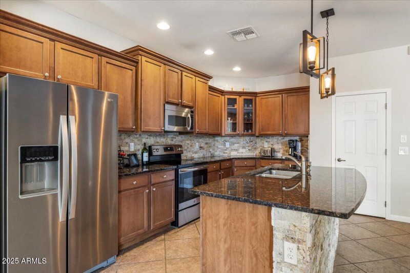 Kitchen 3