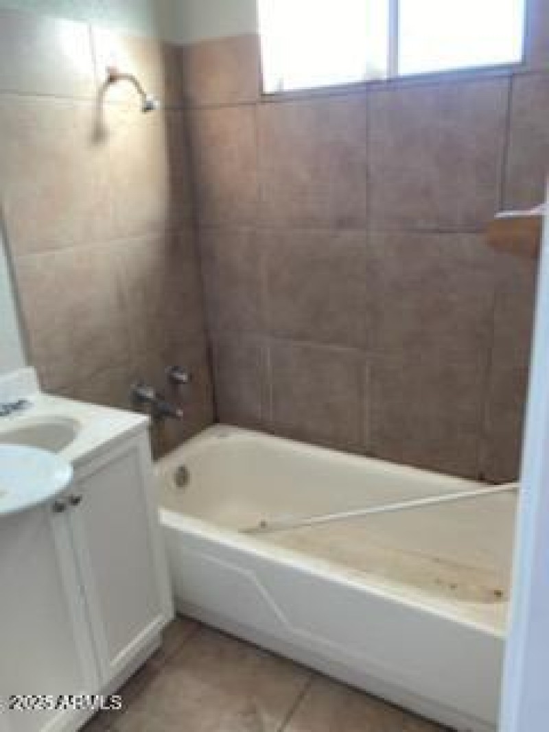 bathtub