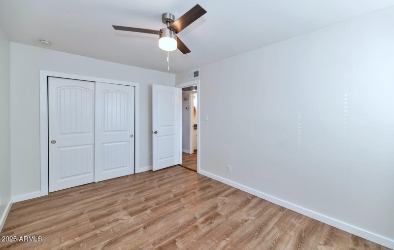 7602 E Polk St-large-034-020-Unit 103-15