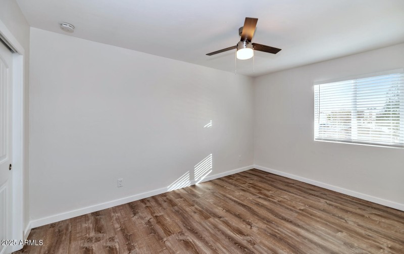 7602 E Polk St-large-045-052-Unit 201-15