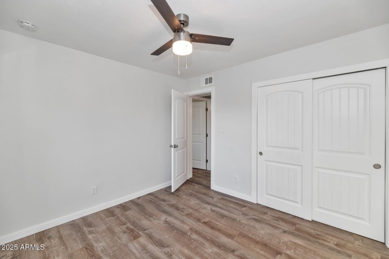 7602 E Polk St-large-063-064-Unit 203-15