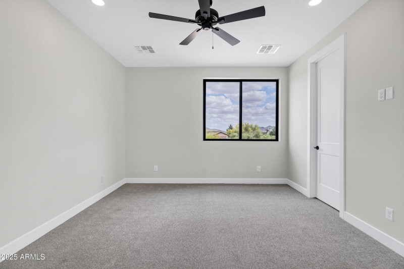26643 S 169th Pl-54