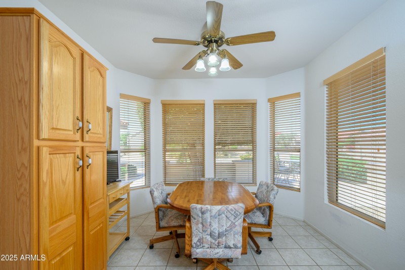 Breakfast Nook Bay