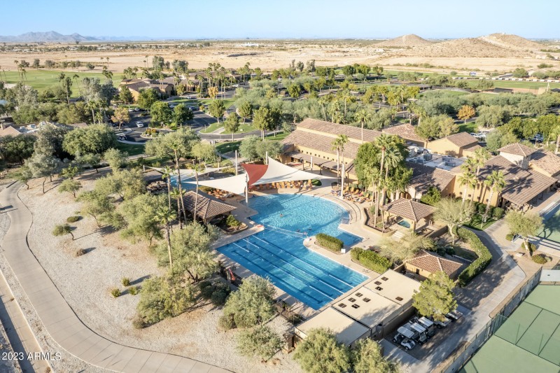 81 Pueblo 4751 Drone