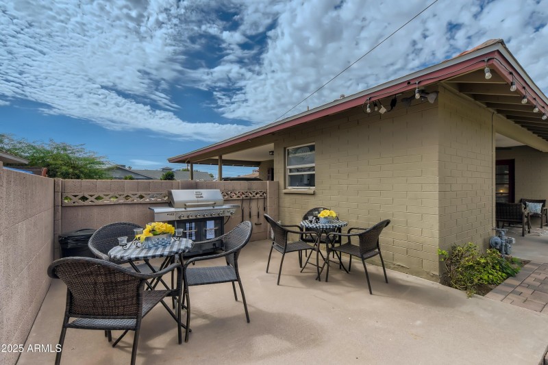 27 BBQ Area