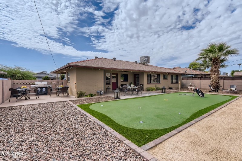 25 Back Yard