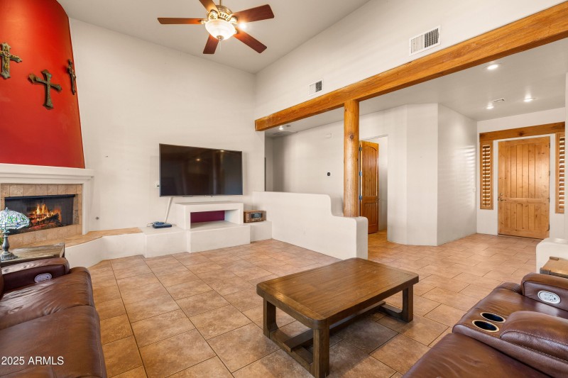 Great Room w/ Cozy Fireplace