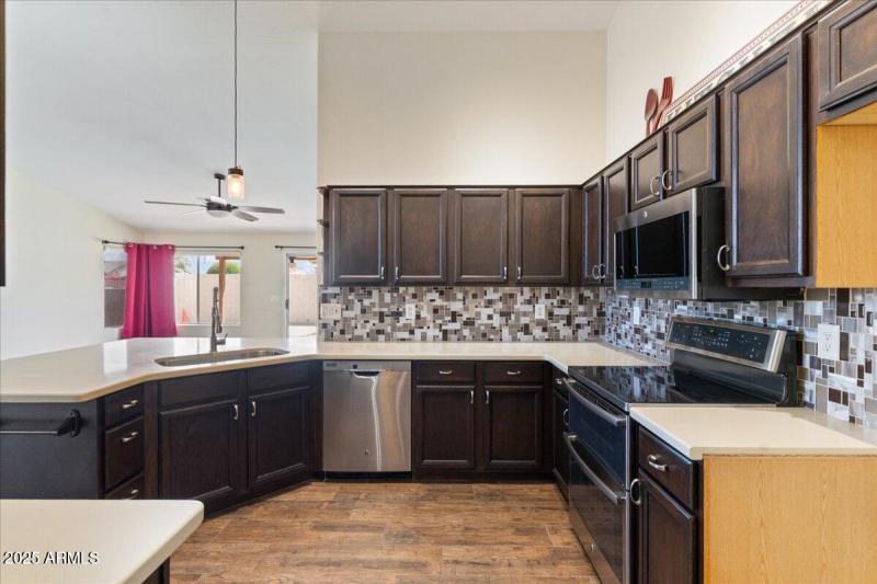 Lots of Counter Space