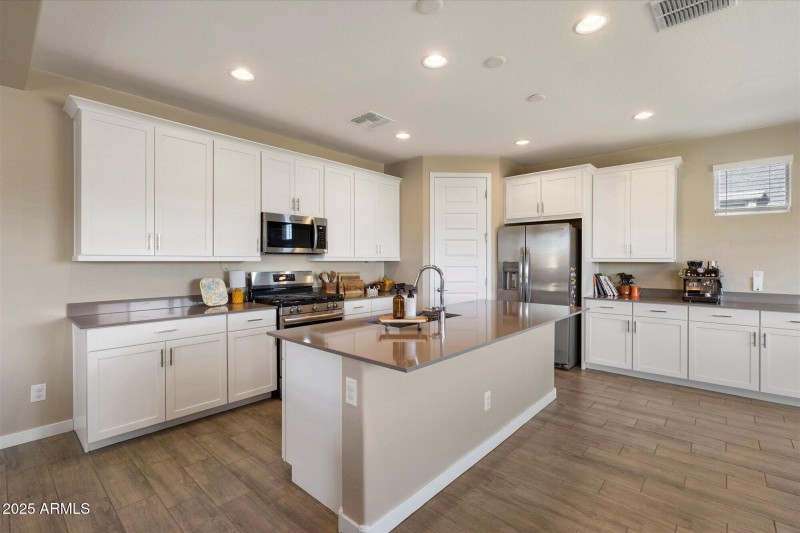 07-Kitchen