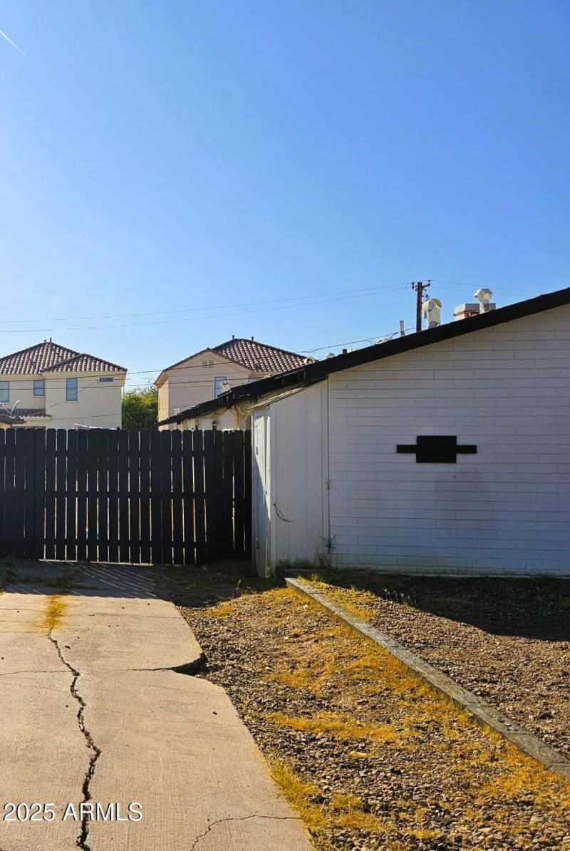 1428 S Stanley Front Exterior