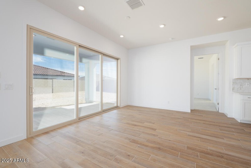 Tri Pointe Sentinel 17 - Dining-2MLS