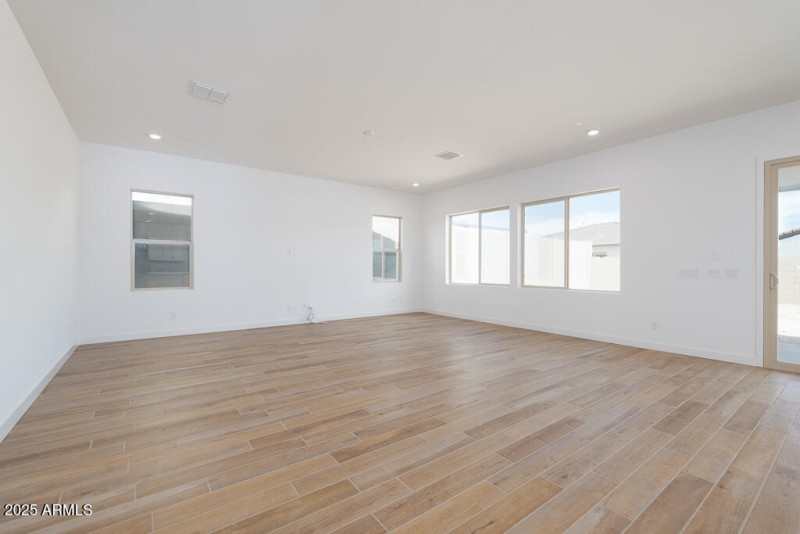 Tri Pointe Sentinel 17 - Great Room-2MLS