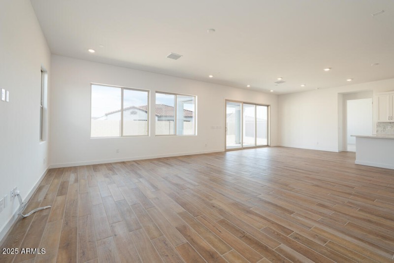 Tri Pointe Sentinel 17 - Great Room-3MLS
