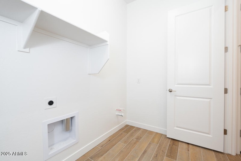 Tri Pointe Sentinel 17 - Laundry-1MLS