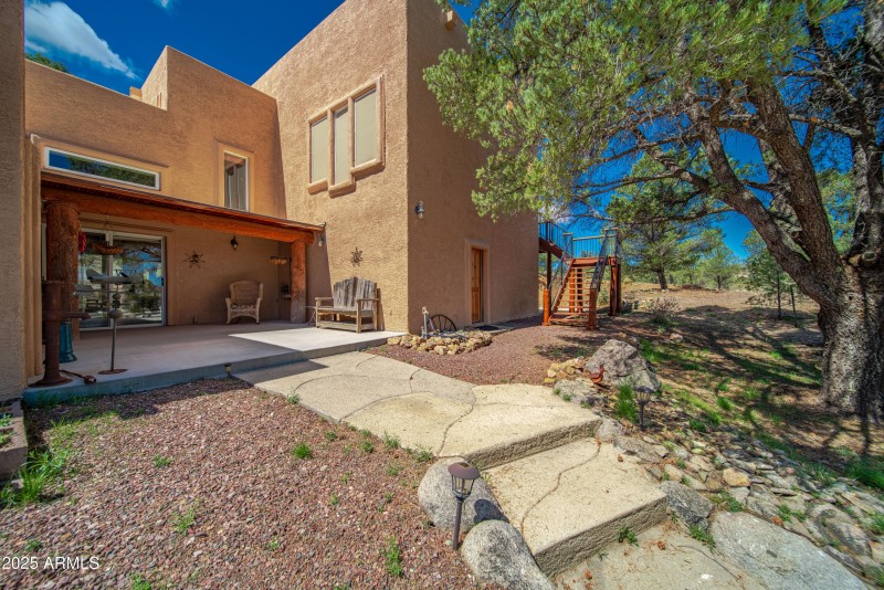 17129 W Buckhorn Dr00026
