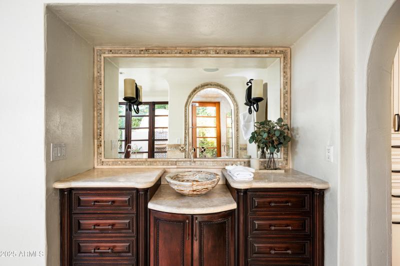 Primary vanity