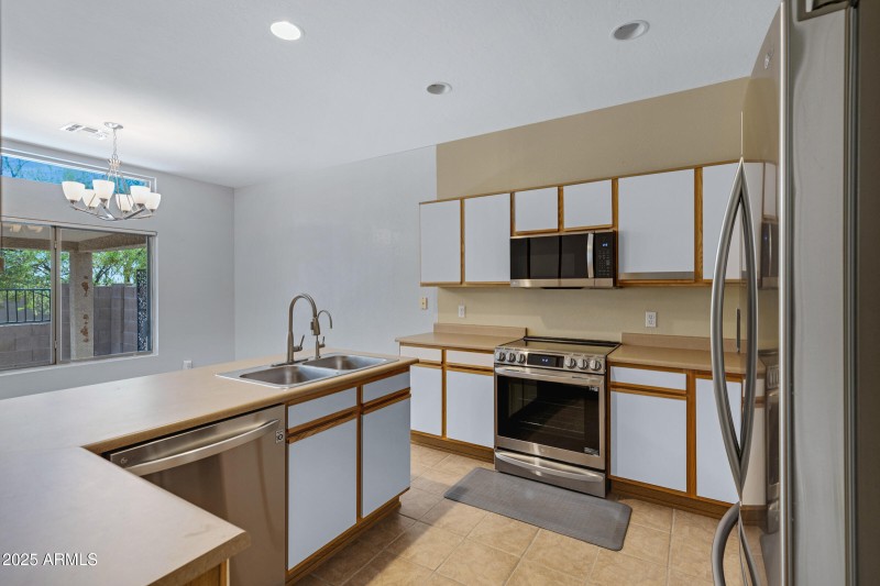 1650 S Crismon Rd #86-12