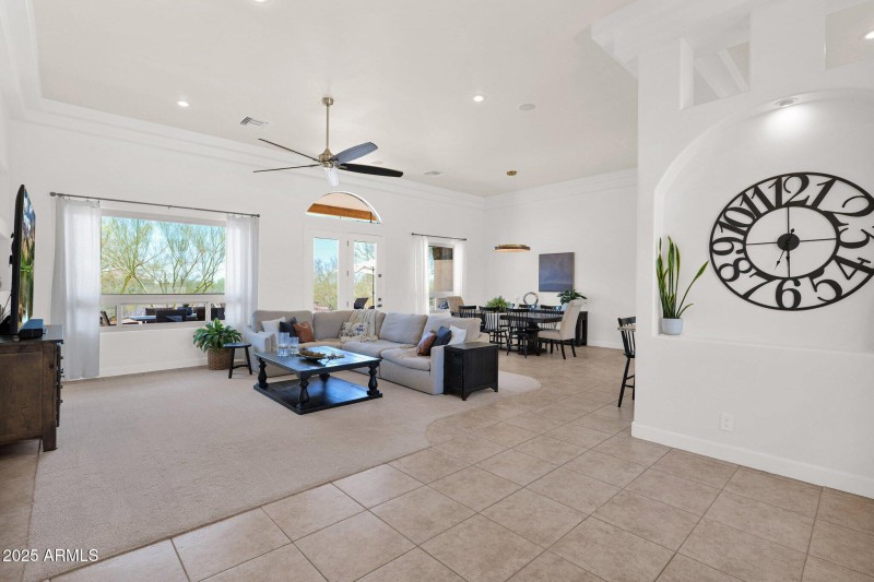 14-web-or-mls-P1188800