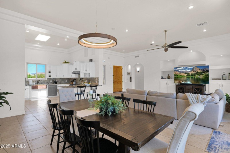 20-web-or-mls-P1188812