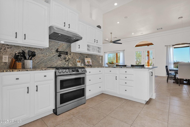 23-web-or-mls-P1188820