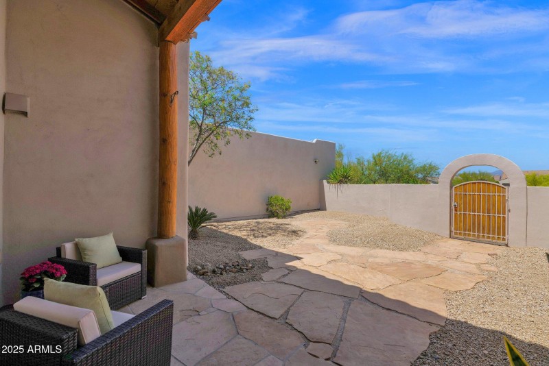 37-web-or-mls-P1188858