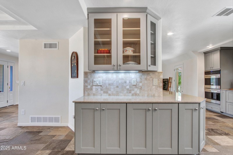 32-06-Kitchen (7)