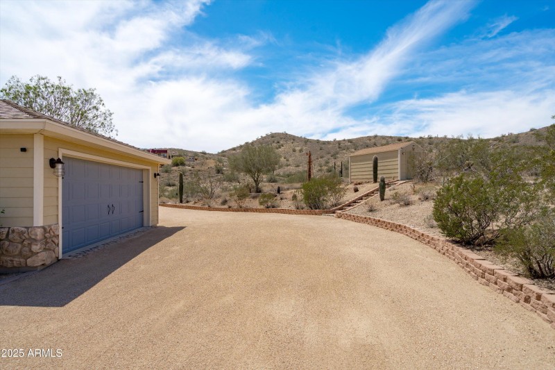56-Garage View