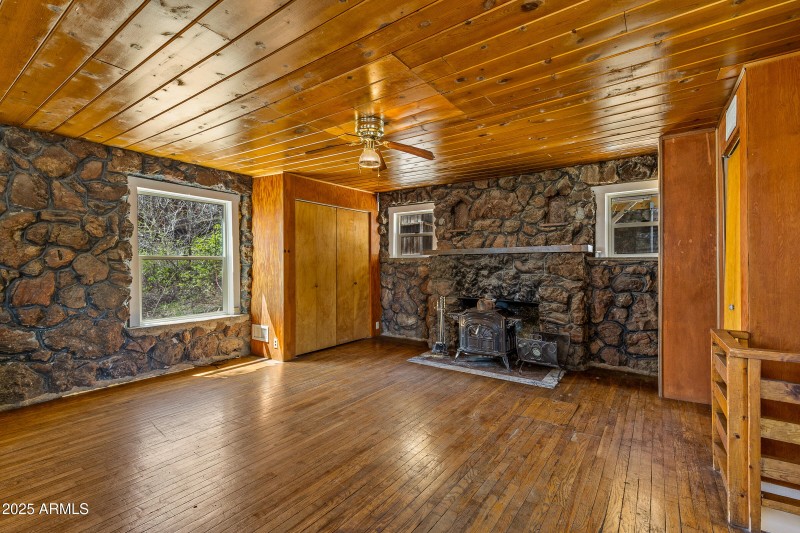 Living Room - 205