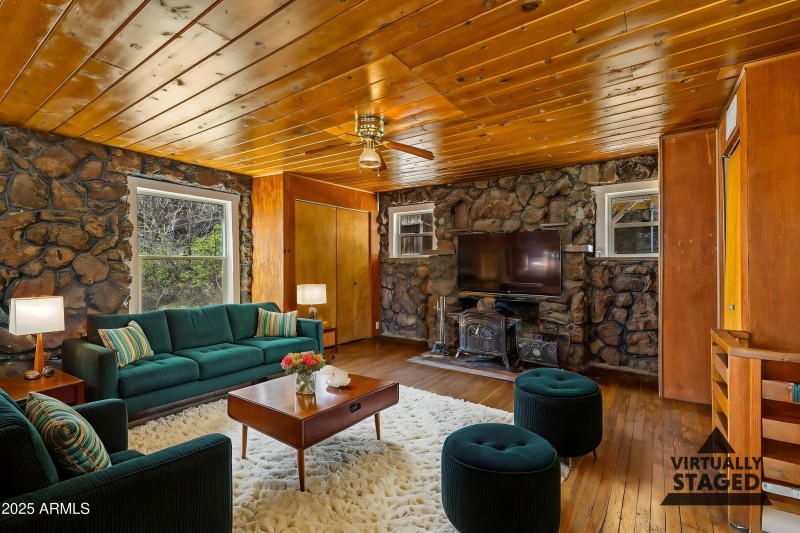 Living Room - 205