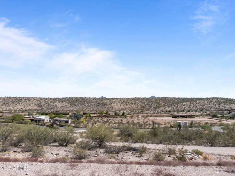 11-web-or-mls-DJI_20250420205353_0046_D