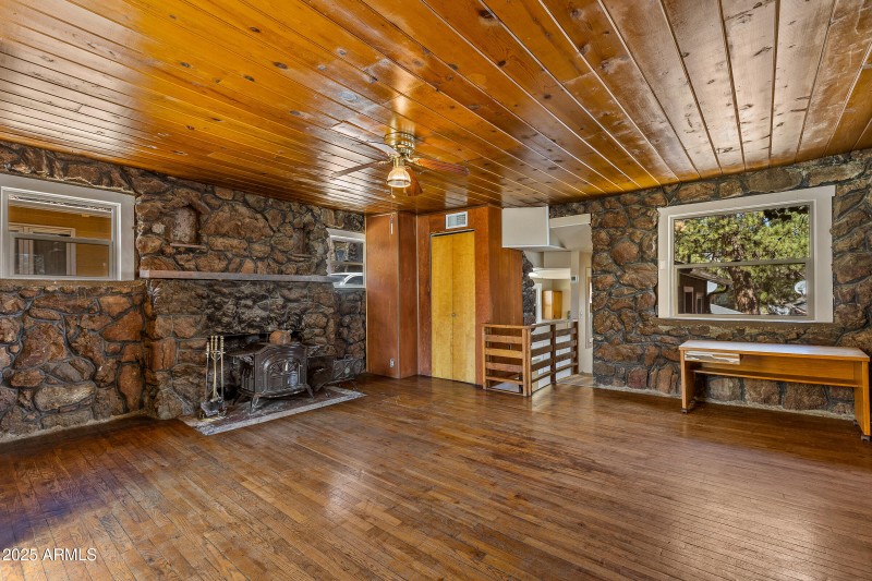 Living Room - 205