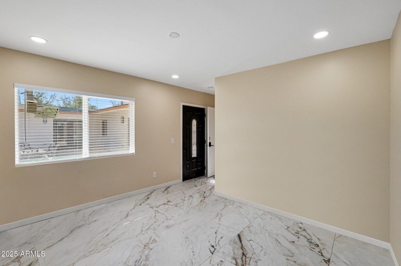 1stBedroom3