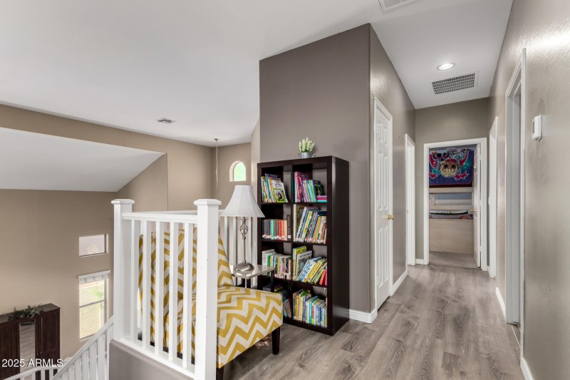 READING CORNER -