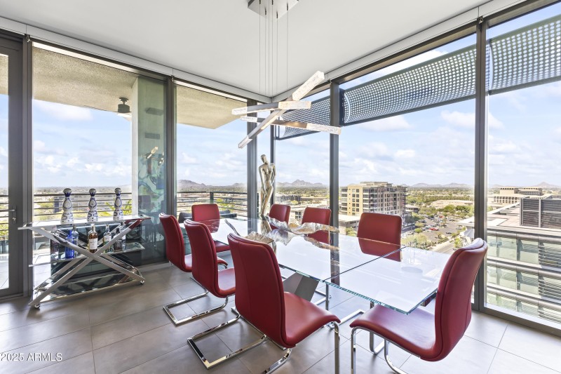 Formal Dining