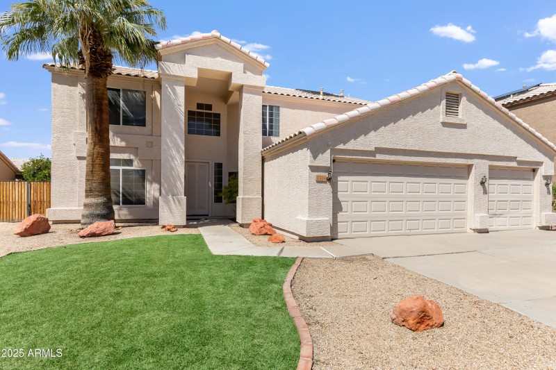 7326 W Pershing Ave-2