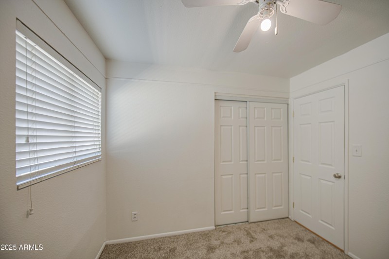 Bedroom 2-pic 2
