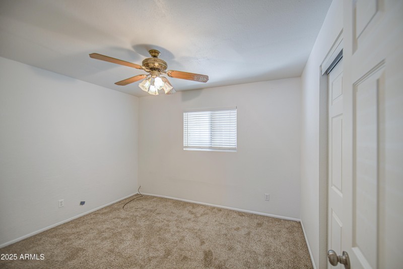 Bedroom 4-pic 1